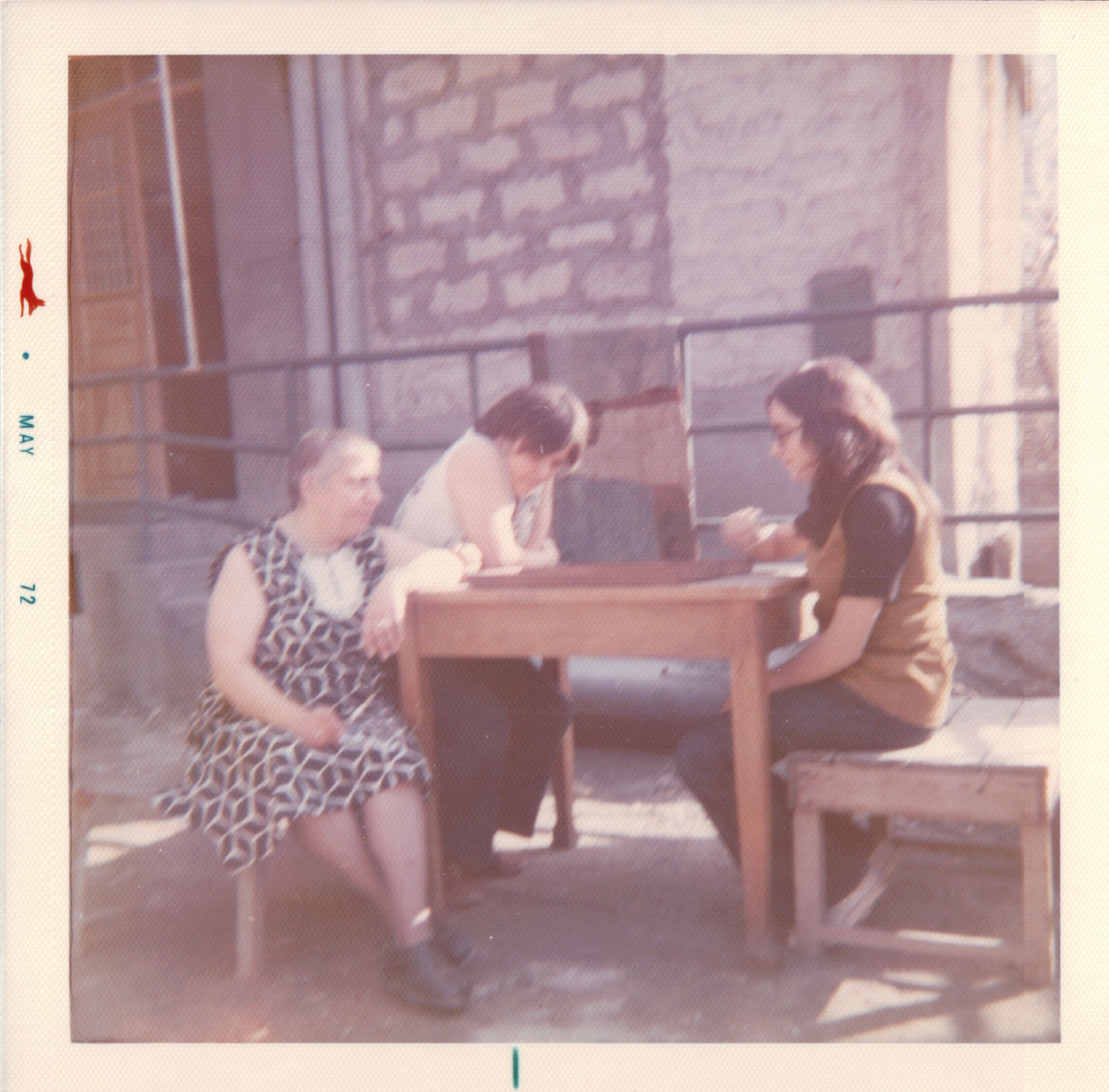 72 LLR - Lillet, Linda playing tavlee